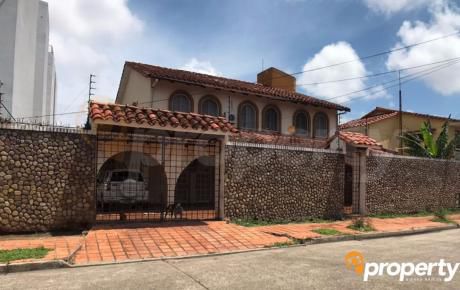 Casa En Venta – Zona Av. Santos Doumont