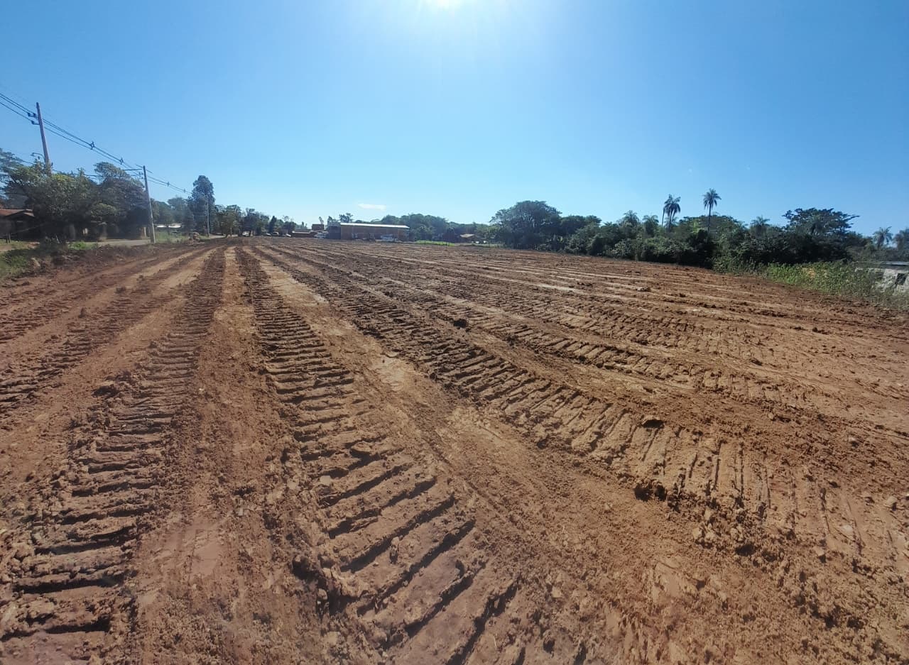 Amplio Terreno de 1.000 m² sobre Avenida en Luque (Mora Cué) — foto 2