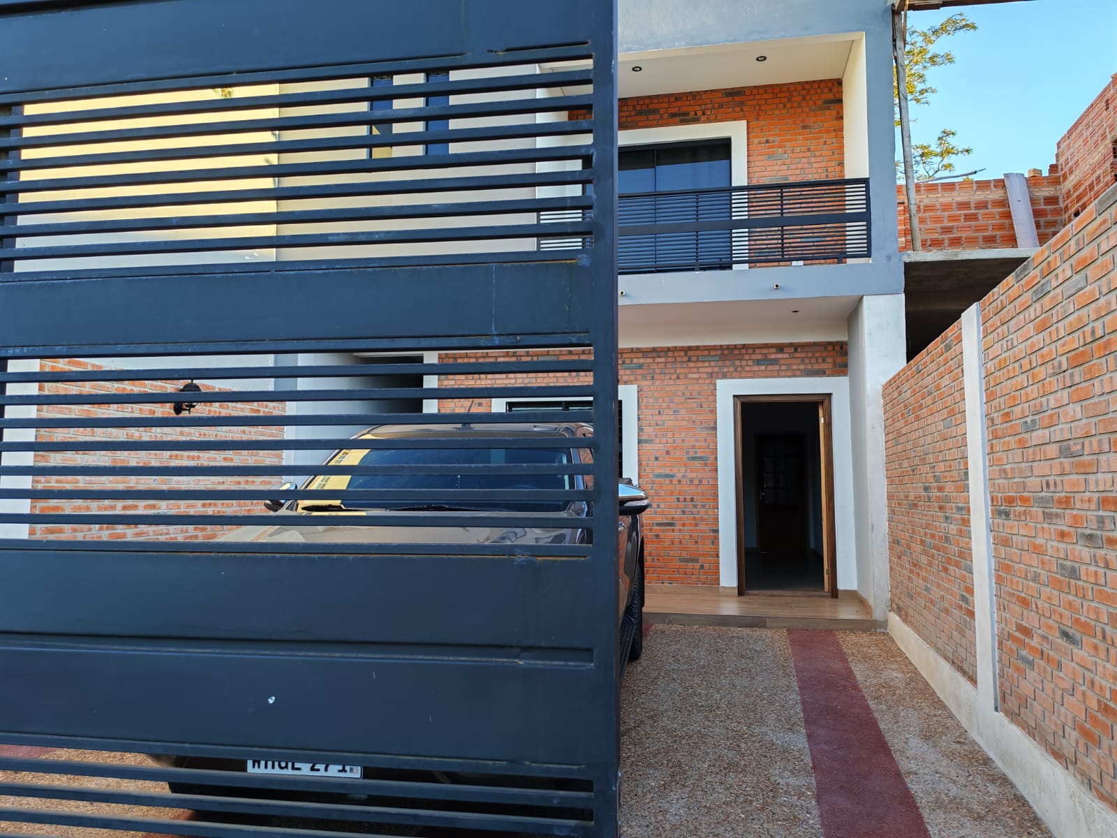 ALQUILO DÚPLEX A ESTRENAR EN LA CIUDAD DE VILLA ELISA A 50MT DE VON POLESKI. — foto 2