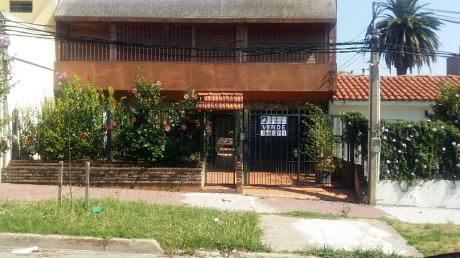 2 Casas Y1 Monoambiente En 1 Padron Buen Entorno!