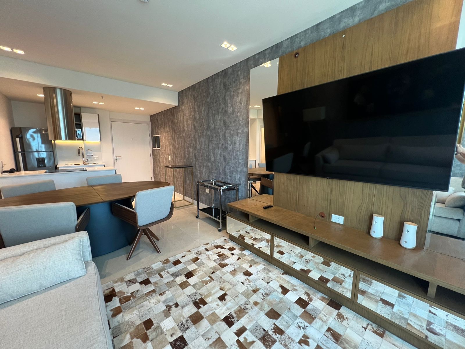 Alquilamos amoblado departamento premium Eminent — foto 3