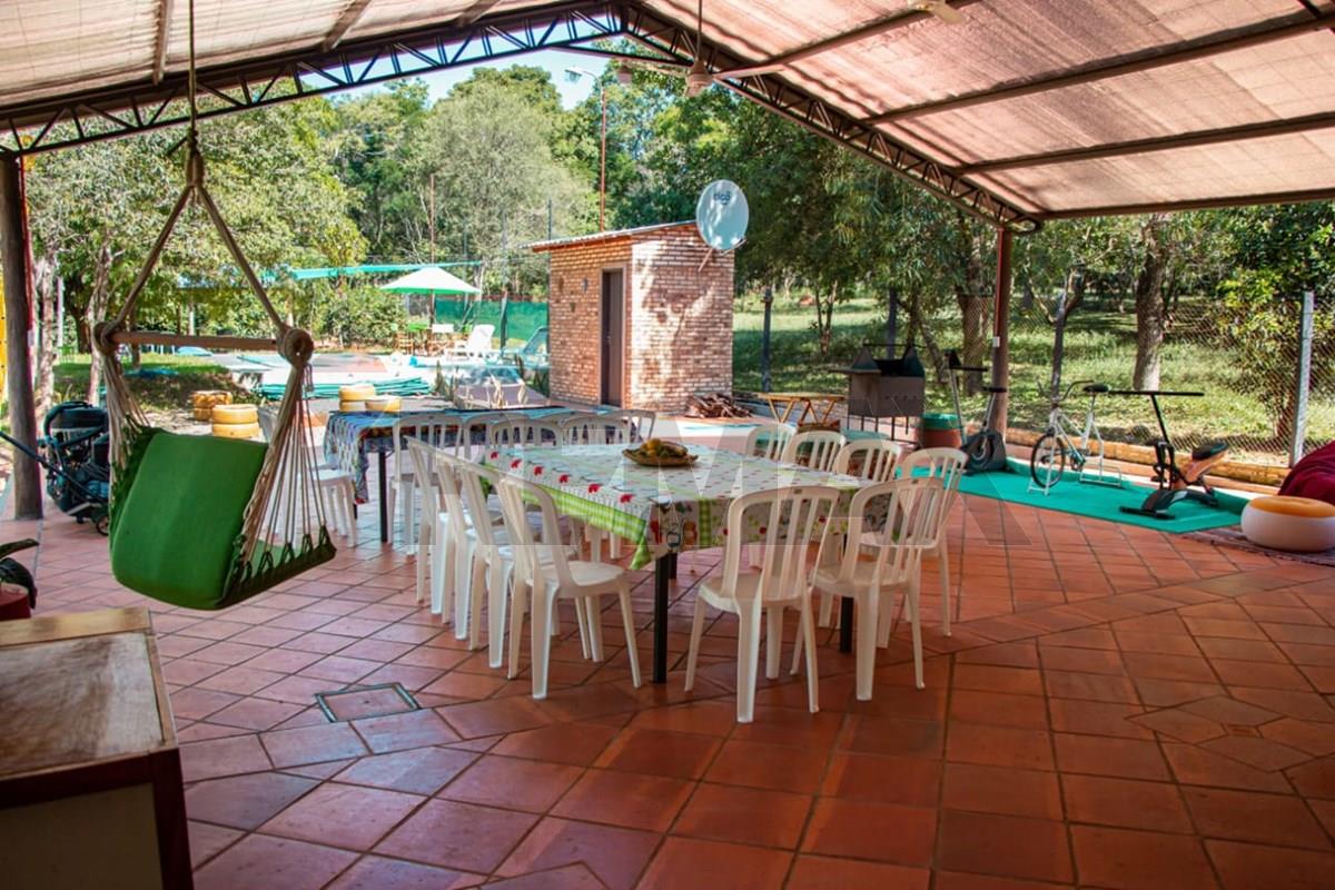 CASA QUINTA TOTALMENTE EQUIPADA EN ATYRA — foto 3