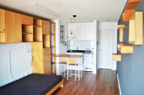 Alquiler – Centro Sur - Apartamento Con Terraza