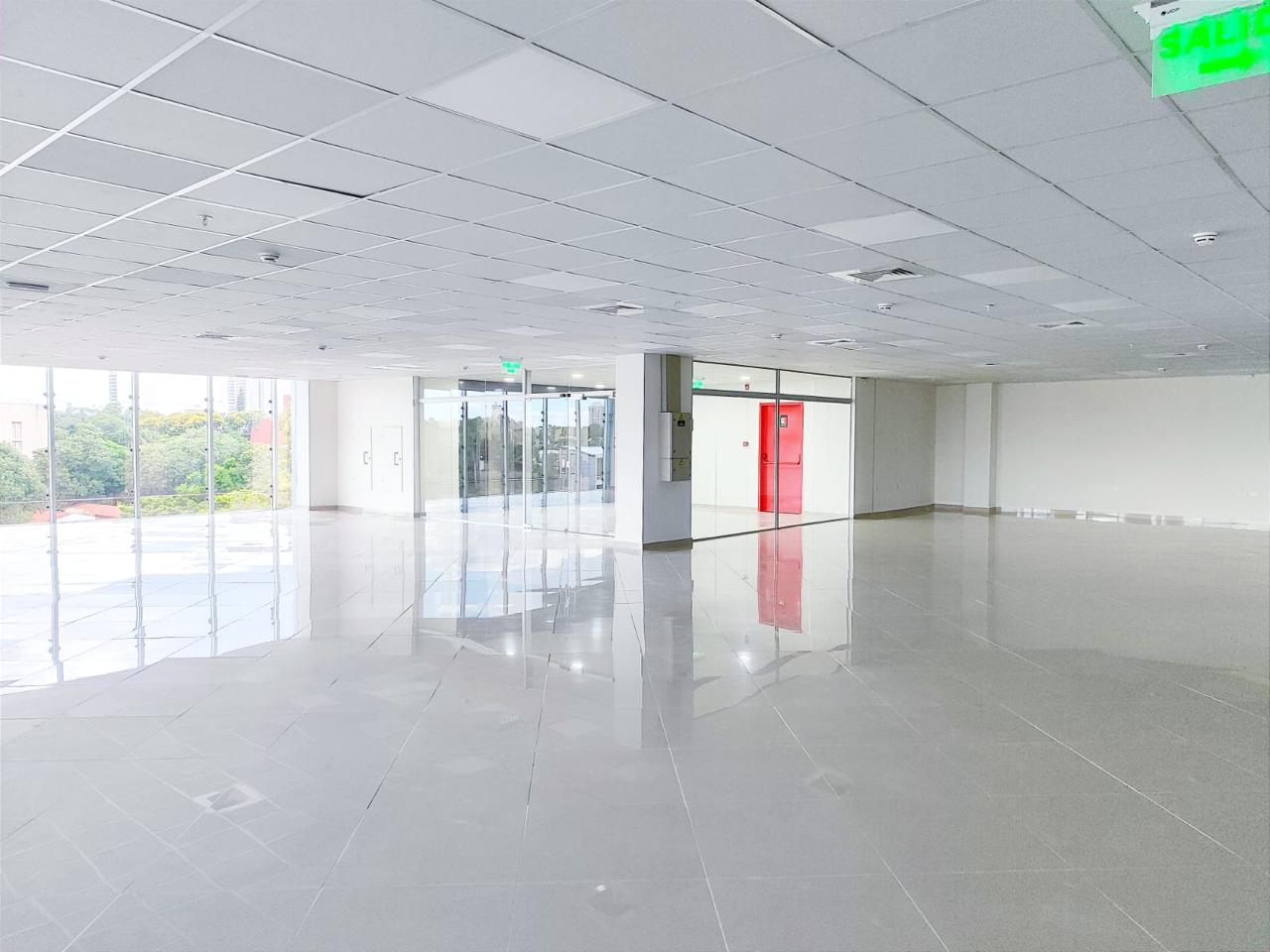 Alquiler de oficinas corporativas en Villa Morra desde 100 m2 — foto 3
