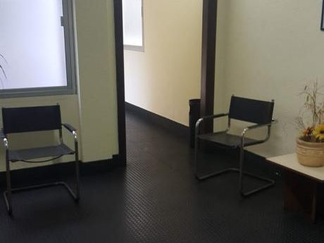 Oficina En 2 Ambientes, Ciudad Vieja