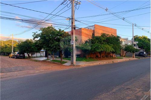 Duplex-Venta-PY Central Luque Laurelty — foto 3