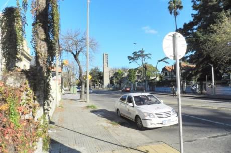 Casa- Av.millan Y Cisplatina