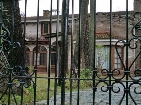 Buena Casa En Pinares, Punta Del Este.