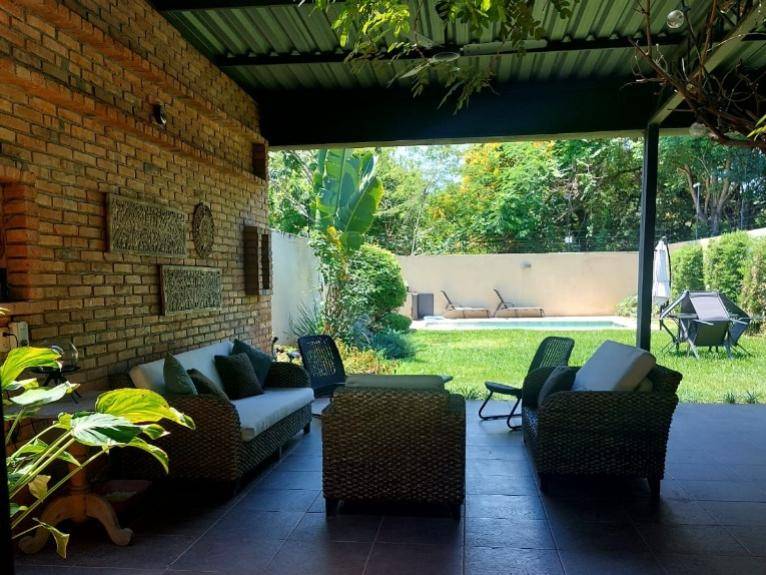 VENDO CASA MODERNA EN SALVADOR DEL MUNDO — foto 3