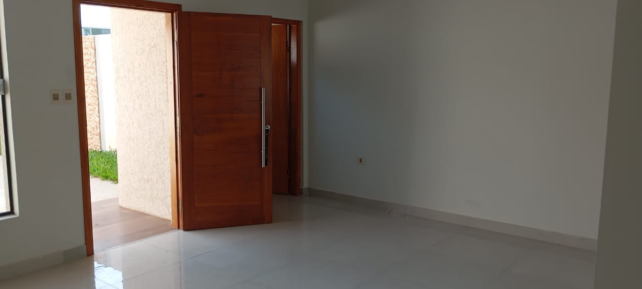 VENDO DUPLEX EN SAN LORENZO — foto 3