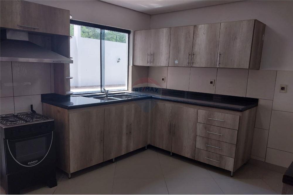 Casa - Venta - San Bernardino — foto 3