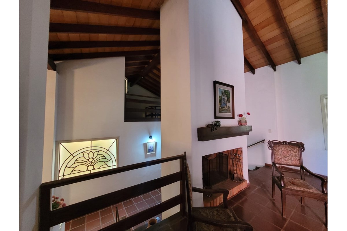 Casa-Alquiler-Pasaje Caceres c/ Riquelme ( Torreani),Tembetary, Asunción — foto 2