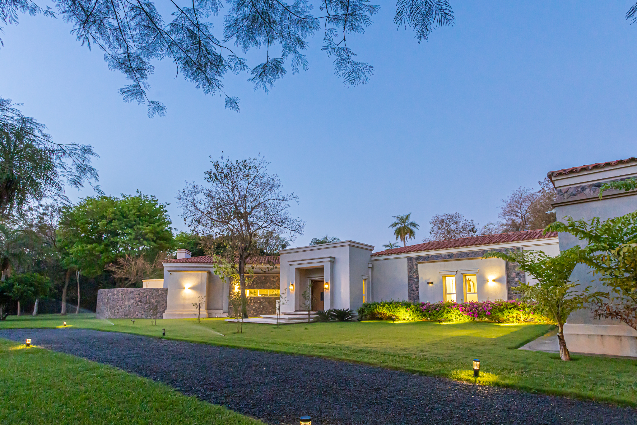 En Venta Lujosa Y Amplia Residencia - San Bernardino — foto 2