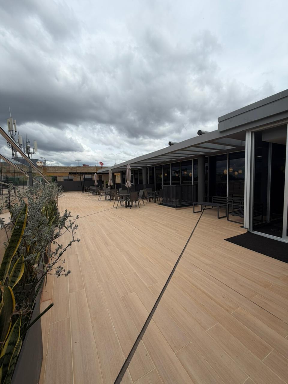 VENDO DEPARTAMENTO EN EL PARANA COUNTRY CLUB — foto 2