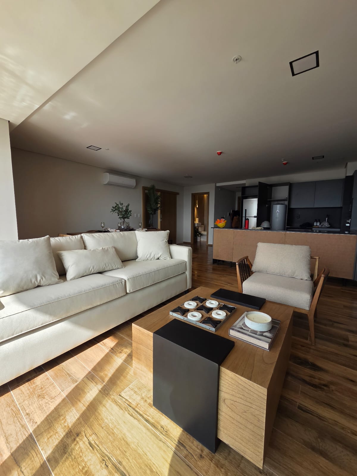 Exclusivos Departamentos en Las Lomas: Inversión de Lujo y Confort. — foto 2
