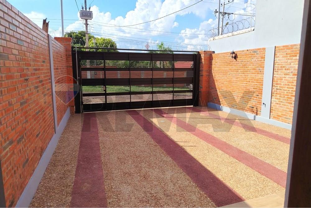 Duplex - Alquiler - Villa Elisa, Paraguay — foto 3
