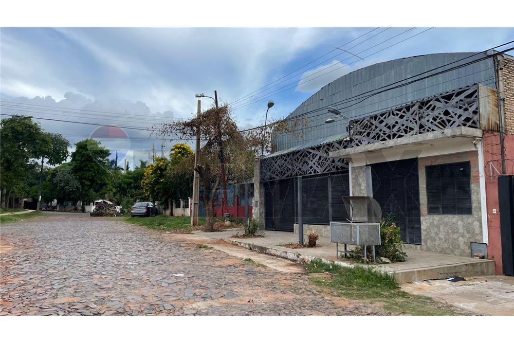 PROPIEDAD CON MULTPLES USOS EN EL BARRIO SAN PABLO — foto 3