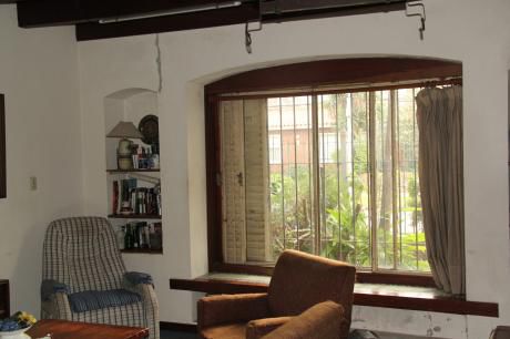 Muy Buena Casa En La Blanqueada.