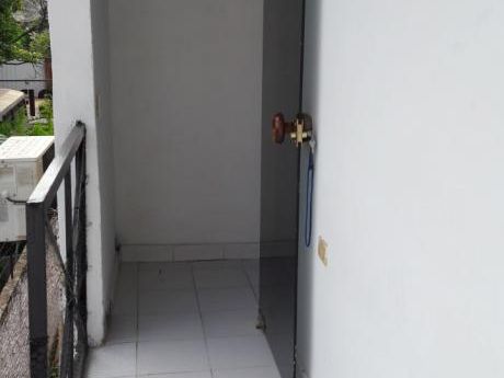Alquilo Dpto En Pleno Carmelitas Zona Kilkenny