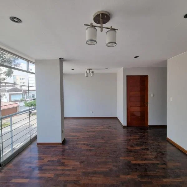 Departamento en alquiler en San Borja