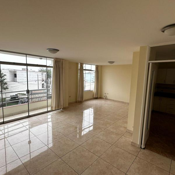 Departamento en alquiler en San Borja