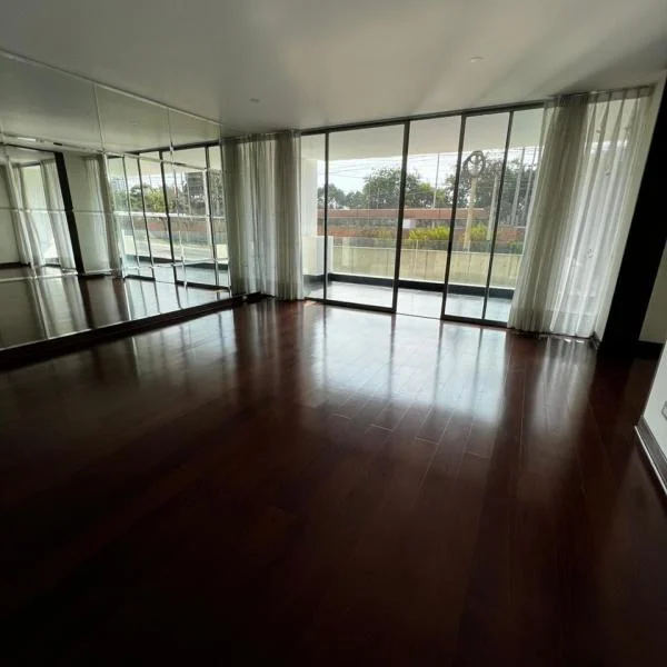 Departamento en alquiler en Santiago de Surco