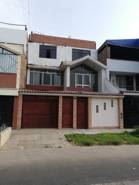 Casa en venta en Los Olivos