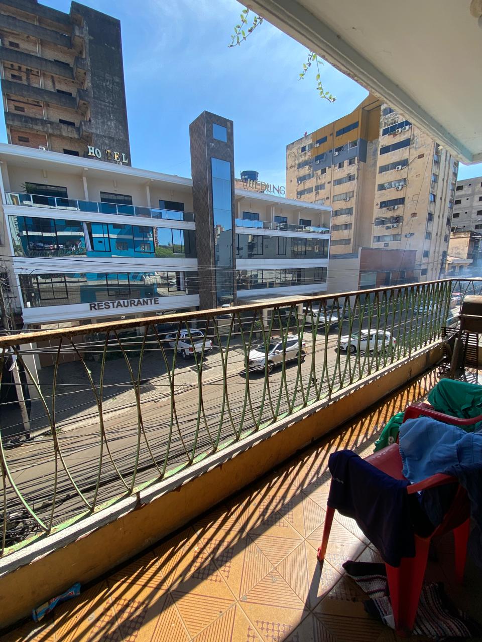 Vendo edificio de 7 pisos en el centro de CDE, con terreno anexo al edificio — foto 2