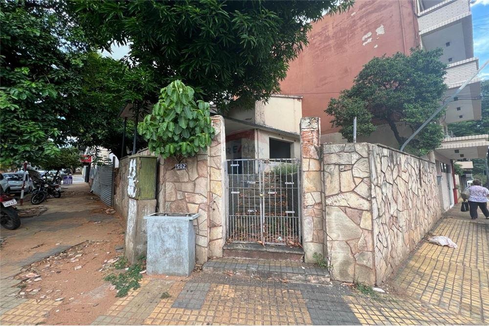 VENDO TERRENO SOBRE CERRO CORA EN ESQUINA — foto 2