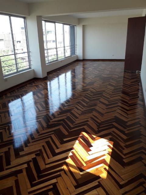 Departamento en alquiler en San Isidro