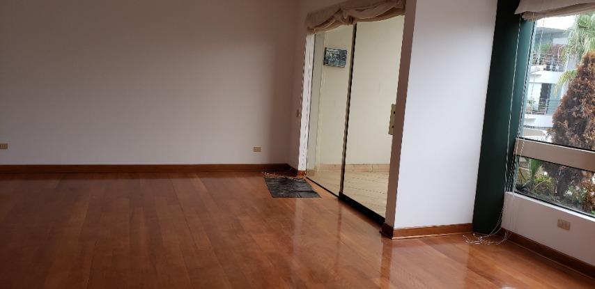 Departamento en alquiler en Santiago de Surco