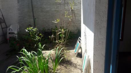 Apartamento En Ph, Ubicado Al Contra Frente, Luminoso, Imperdible!!!