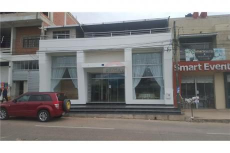 Amplio Local Comercial Ideal Para Oficina