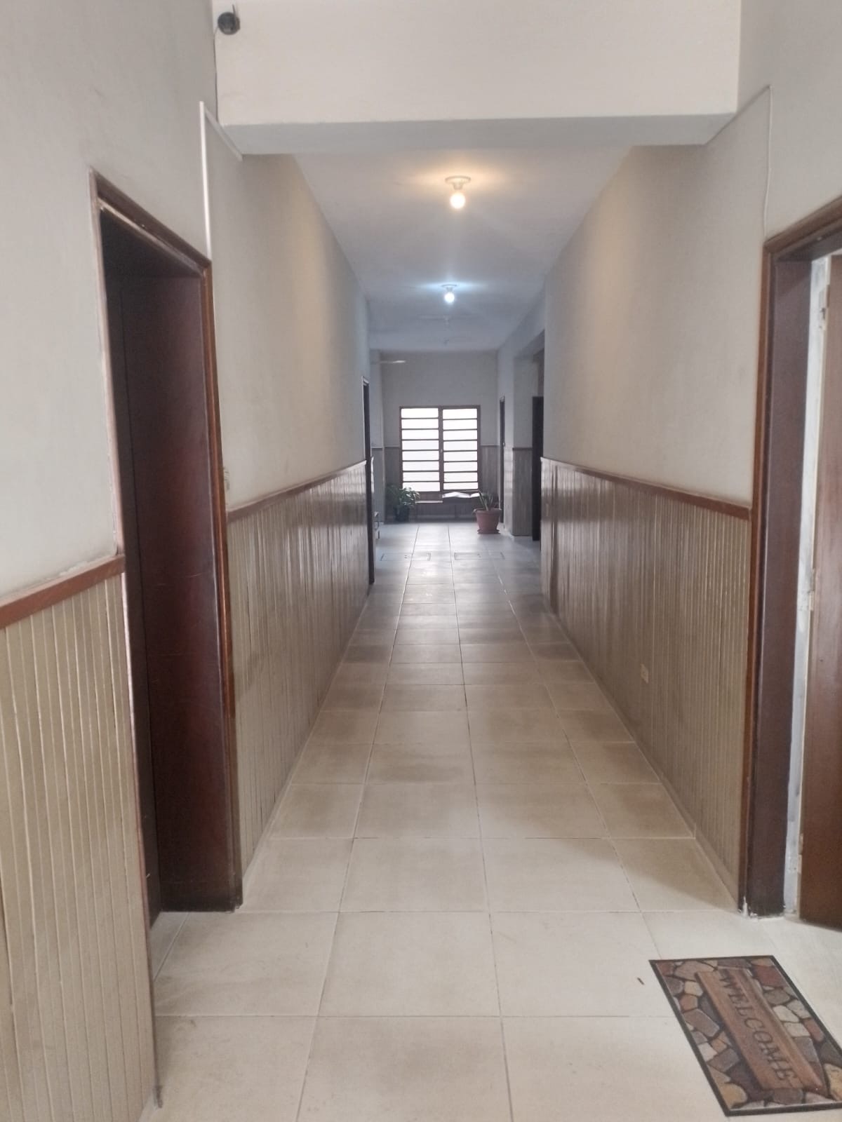 VENDO OFICINA EN EL CENTRO DE ASUNCIÓN — foto 2