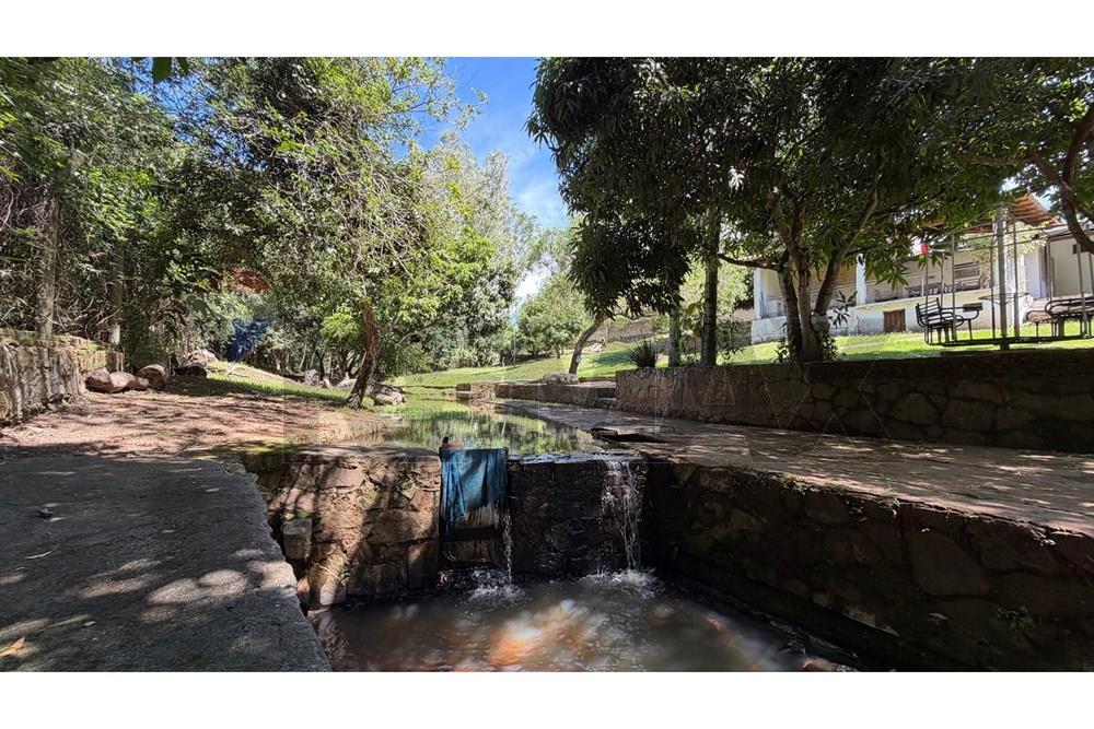 Vendo hermosa y amplia quinta en Altos- Paraguay — foto 2