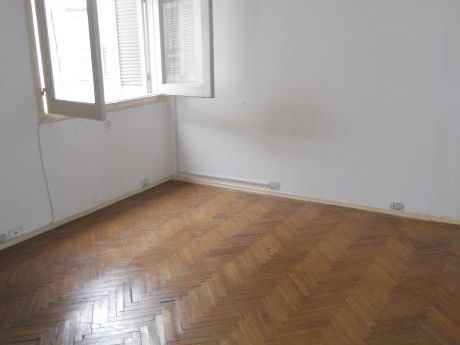 Apto 2 Dorm En Pque Batlle (3er Piso X Escalera)