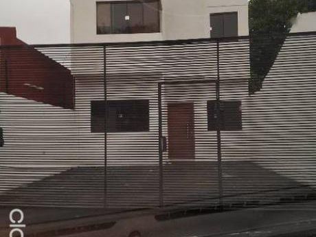 Alquilo Duplex Frente Senadis