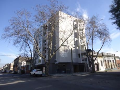A Estrenar!! 5° Piso Al Frente, La Paz Y M.C. Martinez