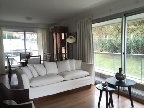 Apartamento Malvin Con Amenities Y Vista Al Mar
