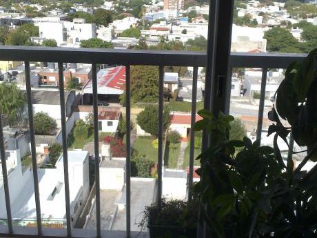 Apartamento De 2 Dormitorios En Impecable Estado