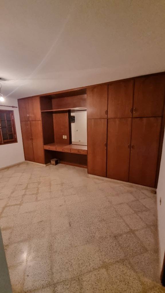 Alquilo Casa en esquina - Mariano Roque Alonso — foto 3