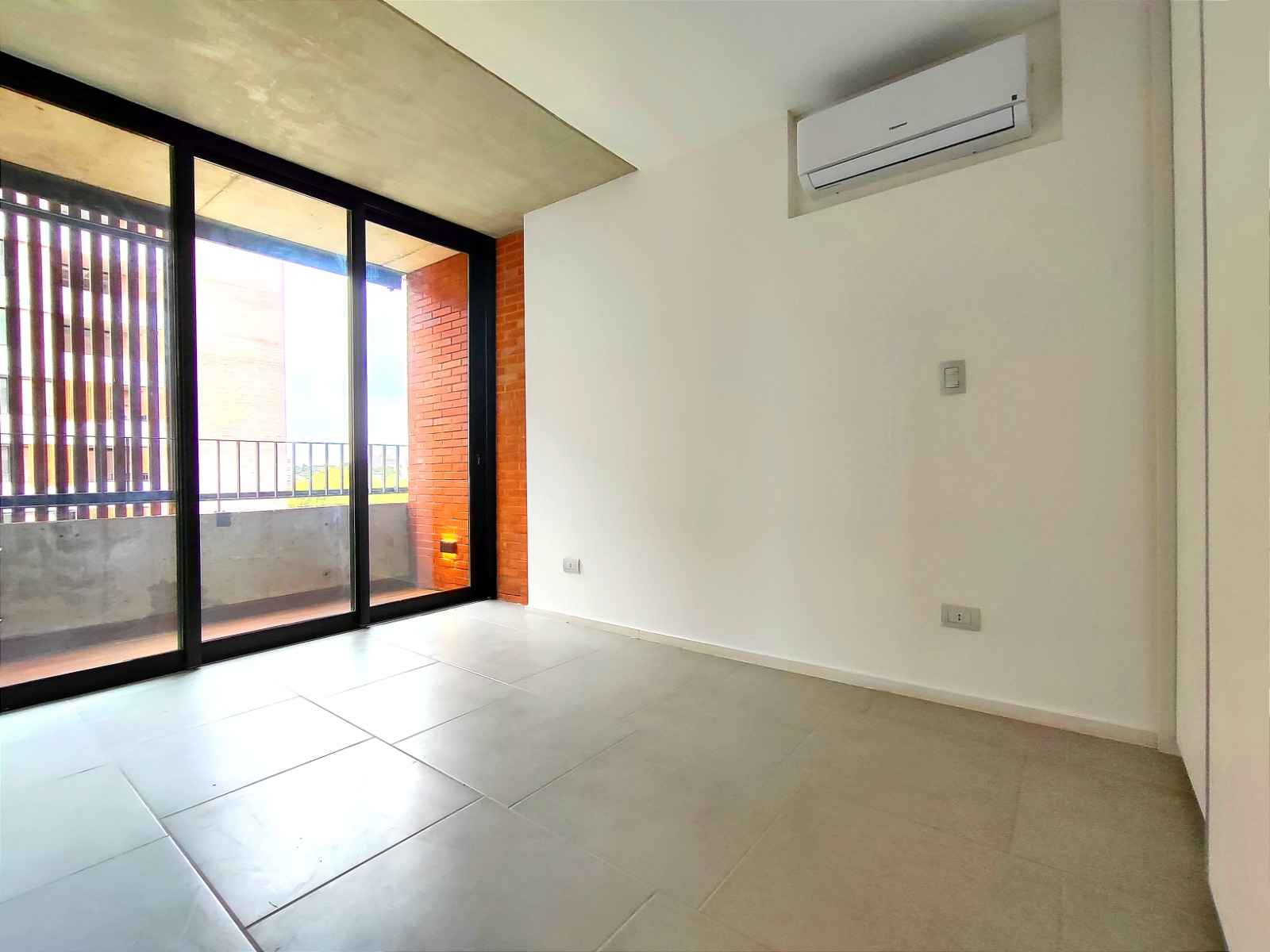 VENDO HERMOSO DPTO EN CONDOMINIO BERNARDINO — foto 3