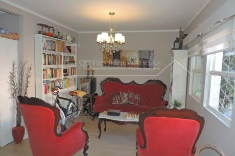 Venta Casa Punta Carretas 3 Dormitorios 2 Baños