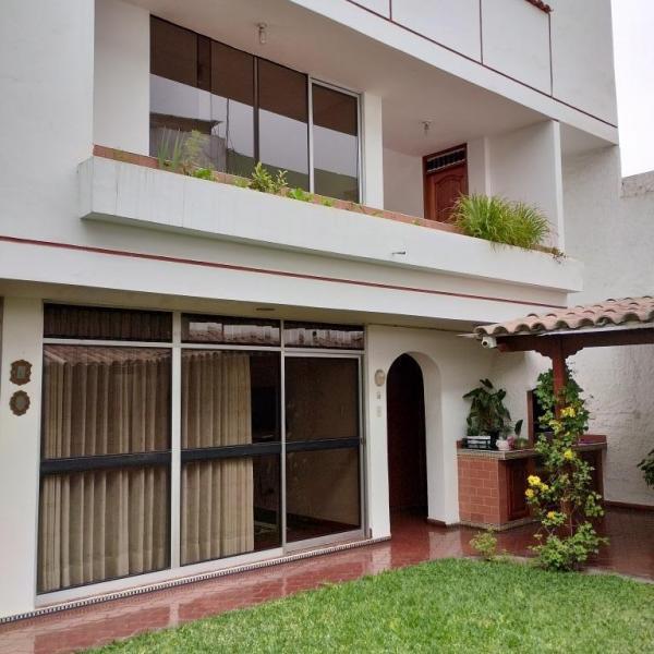 Casa en venta en Santiago de Surco