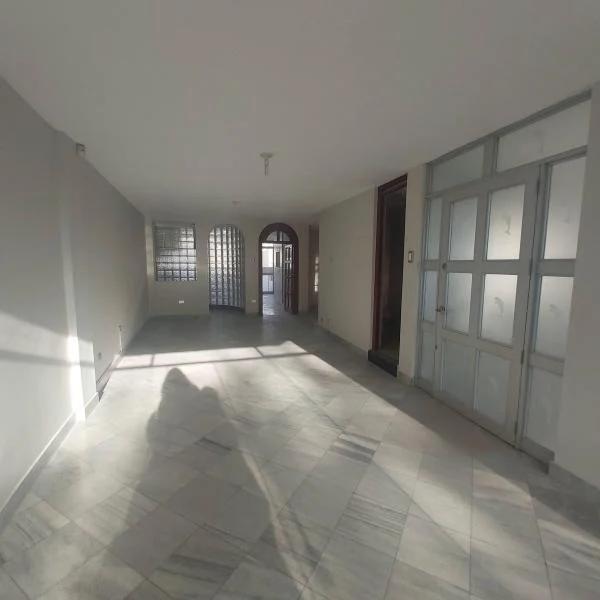 Departamento en venta en José Luis Bustamante y Rivero