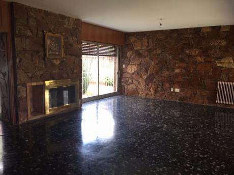 Casa En Alquiler En Punta Gorda