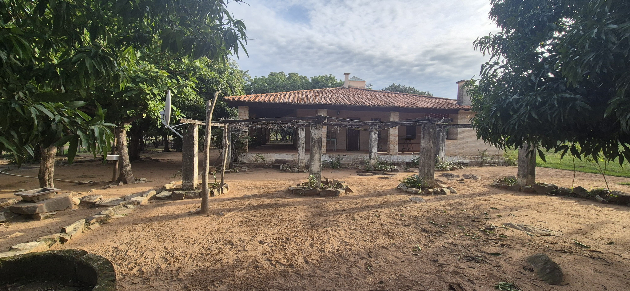 Vendo Casa Quinta Sobre Ruta Py03 Ciudad De Emboscada! — foto 3