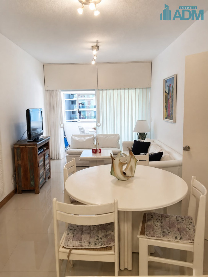 Apartamento en venta en Cantegril