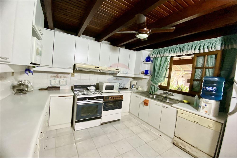 Casa - Venta - Paraguay Central Luque Z/ Gral. Aquino — foto 3