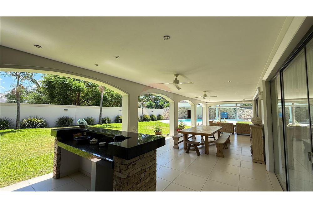 Residencia - Alquiler - Paraguay Asunción Mburucuyá - Teniente Rivas — foto 2